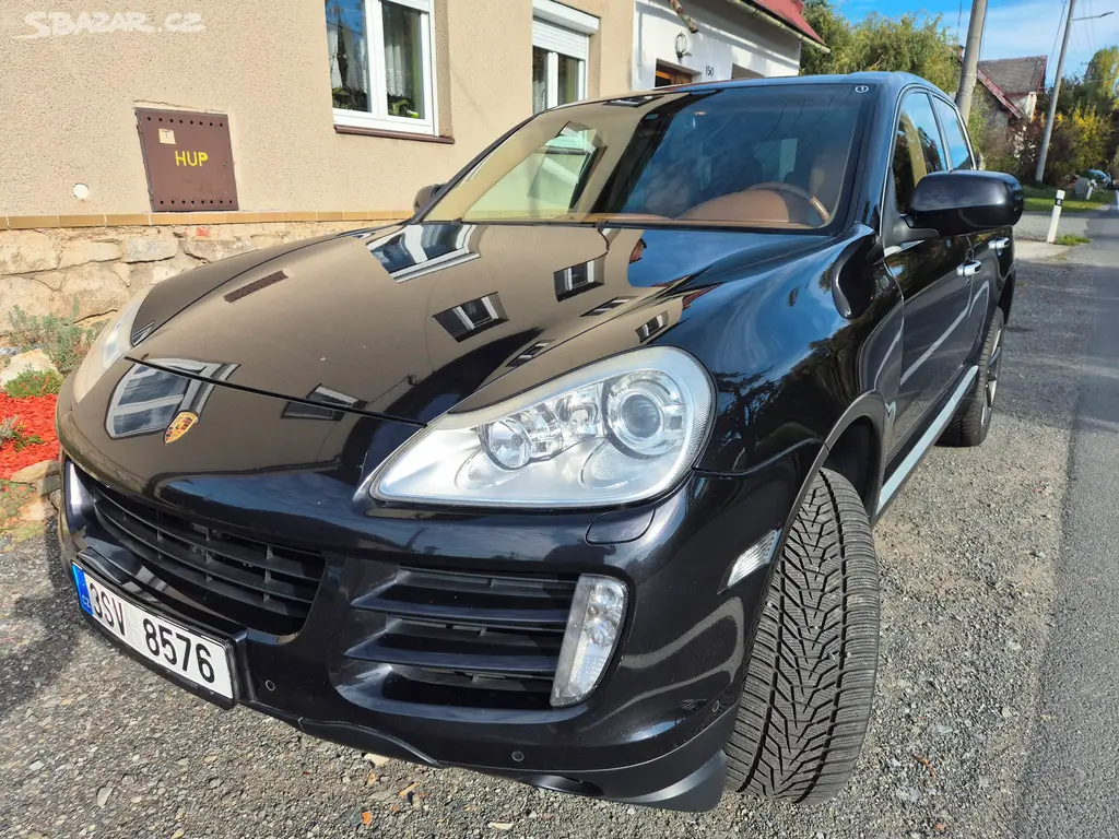 Porsche Cayenne 3,0 TDi 176kW, původ ČR,,serviska